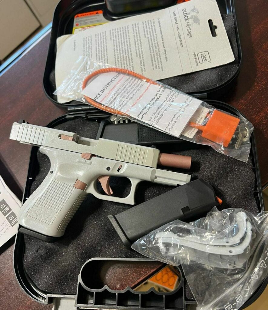 Glock 19 Gen5 9mm Semi-Automatic Pistol (Two-Tone Edition)
