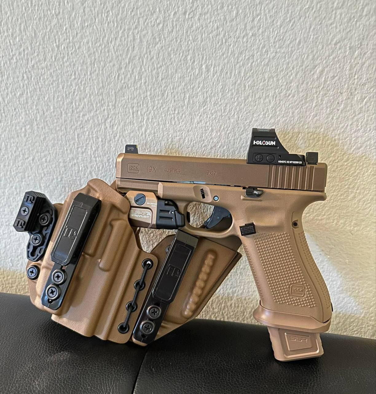 Glock 19X — 9×19mm, Tan/FDE Configuration
