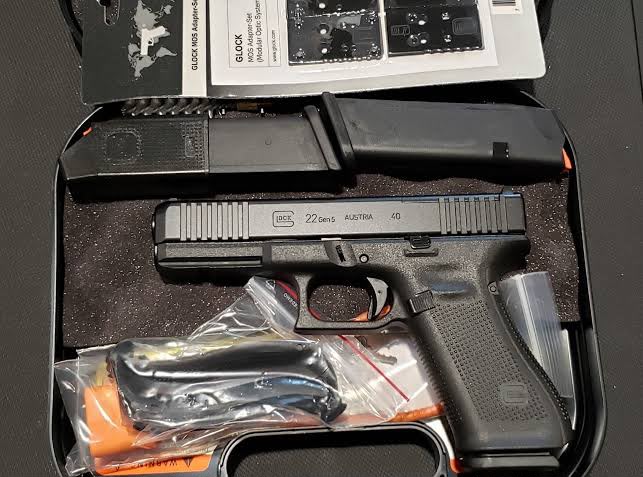 Glock 22 Gen5 (.40 S&W) Pistol